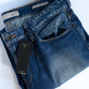 Guess Slim Straight Jeans